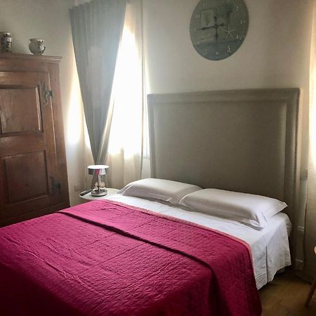 Отель A Casa Di V-Ale Тревизо Экстерьер фото